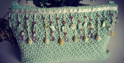 Un clutch divertido con un aire fresco