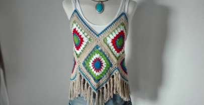 Top granny tejido a crochet o ganchillo