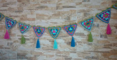 Guirnalda o banderines colorinchi tejida a crochet