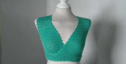 Crop Top Abril tejido a  crochet con lana Knitcrate