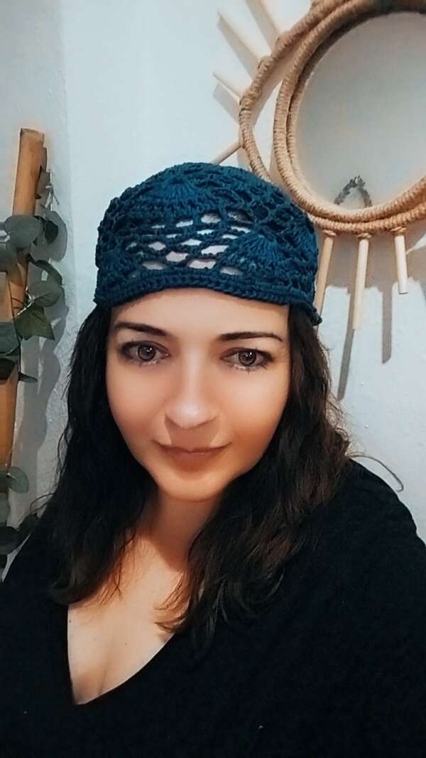 Bandana Gorro Boho Chic a Crochet – Hecho a Mano con Estilo Único